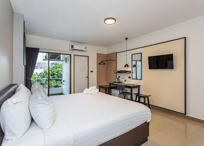 Hotel Infinite Hotel-ratchada 3*