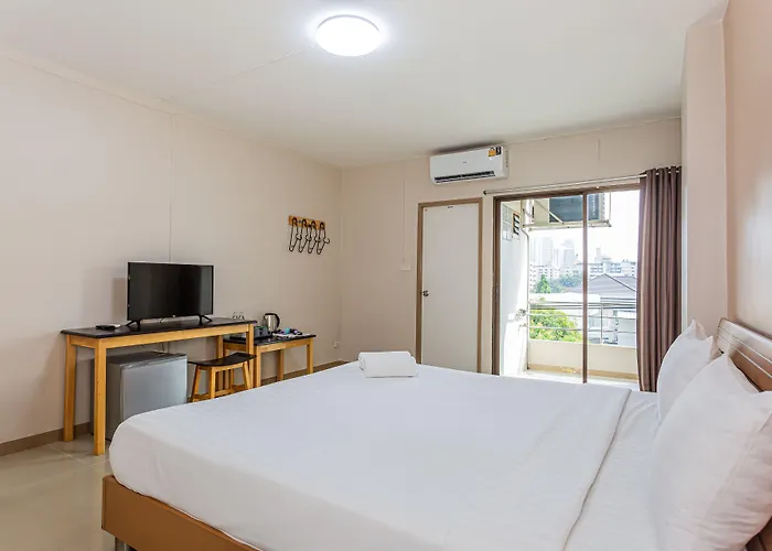Infinite Hotel-ratchada Hotel