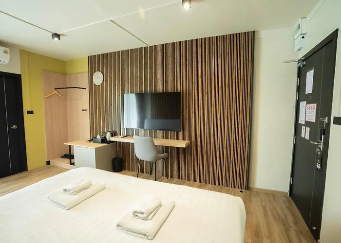 Infinite Hotel-ratchada Hotel 3*