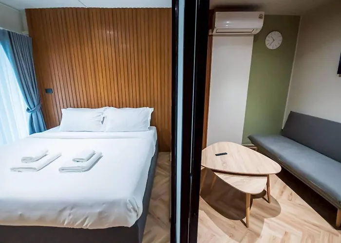 Infinite Hotel-ratchada